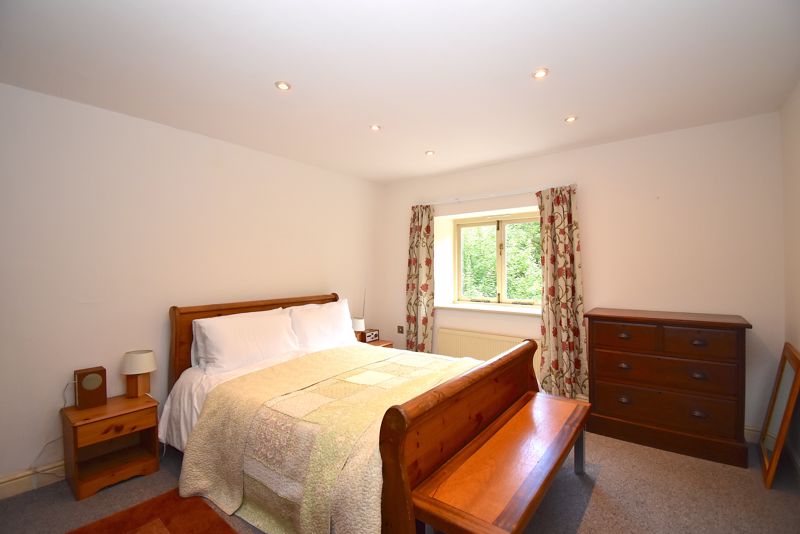 Bedroom- click for photo gallery